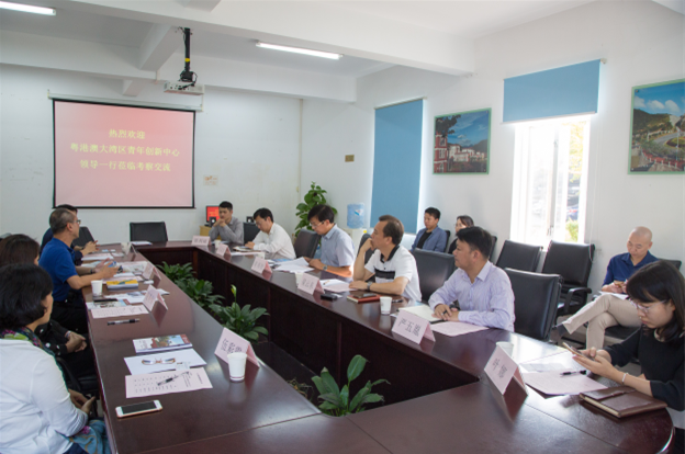 5be93ae3b3cd6.png 微信截图_20181112162427.png