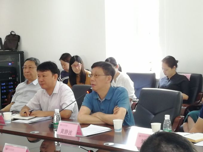 5d902c05d34d1.jpg WilliamHill官网2019-2020学年第一学期教学科研工作会议顺利召开-2.jpg